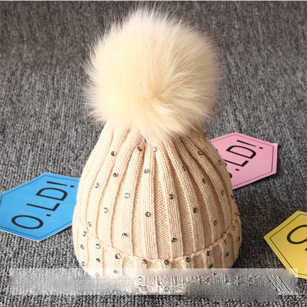 2020 wool cap children winter korean version of a solid color joker students plus velvet reinforced cold warm wool ball knit cap trend, Yellow
2020 wool cap children winter korean version of a solid color joker students plus velvet reinforced cold warm wool ball knit cap trend, Yellow