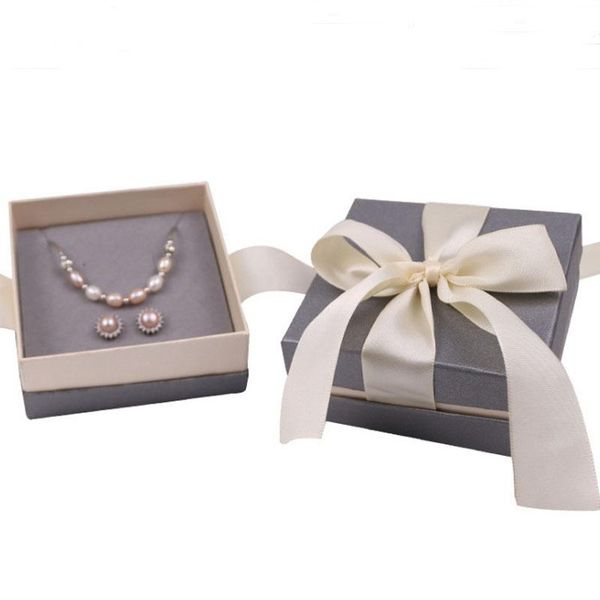jewelry pouches, bags organizer box engagement ring for earrings necklace 9*9*4cm ribbon jewerly set grey paper gift, Pink;blue
jewelry pouches, bags organizer box engagement ring for earrings necklace 9*9*4cm ribbon jewerly set grey paper gift, Pink;blue