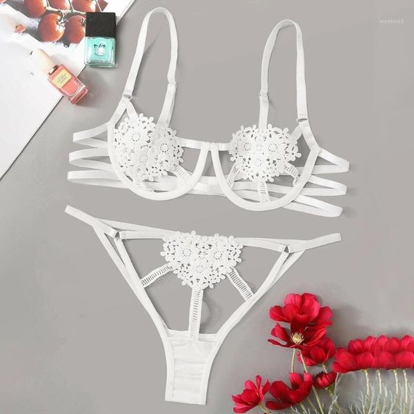 lingerie lace temptation water soluble flower underwear g-string thong1, Red;black
lingerie lace temptation water soluble flower underwear g-string thong1, Red;black