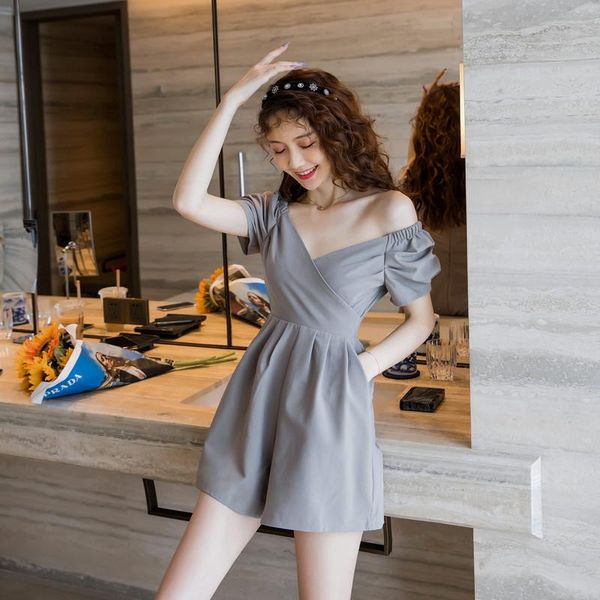 new arrival fashion summer jumpsuits women elegant off shoulder fresh cute playsuit temperament simple short jumpsuits, Black;white
new arrival fashion summer jumpsuits women elegant off shoulder fresh cute playsuit temperament simple short jumpsuits, Black;white