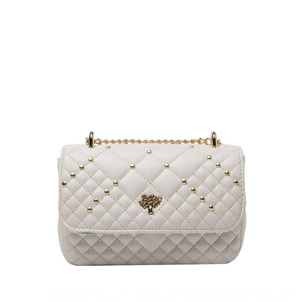 wanghong lady's 2020 new shoulder small square bagfashion summer fashion lingge chain single shoulder messenger bag versatile small squ
wanghong lady's 2020 new shoulder small square bagfashion summer fashion lingge chain single shoulder messenger bag versatile small squ
