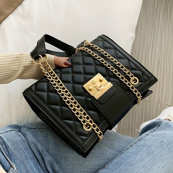 cross body winter large shoulder bag women travel bags leather pu quilted female luxury handbags designer sac a main femme
cross body winter large shoulder bag women travel bags leather pu quilted female luxury handbags designer sac a main femme