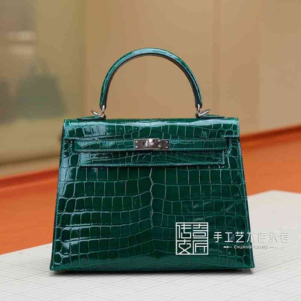luxury designer handbags women's 2022 herme bag keilys nile crocodile skin emerald green silver buckle single shoulder diagonal
luxury designer handbags women's 2022 herme bag keilys nile crocodile skin emerald green silver buckle single shoulder diagonal