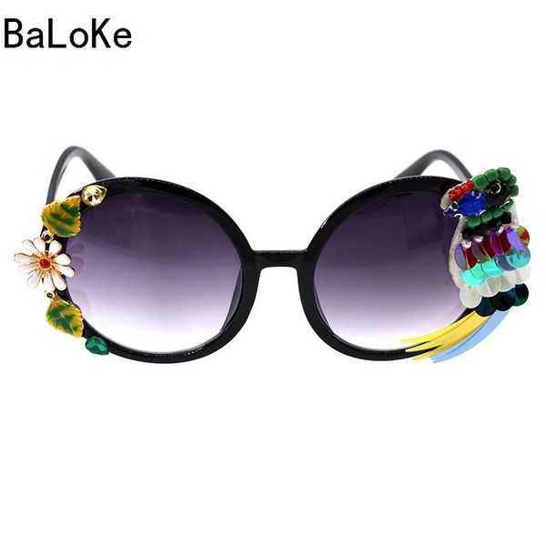 sunglasses baroque design fashion women retro rhinestones for handmade flower with crystal beach, White;black
sunglasses baroque design fashion women retro rhinestones for handmade flower with crystal beach, White;black