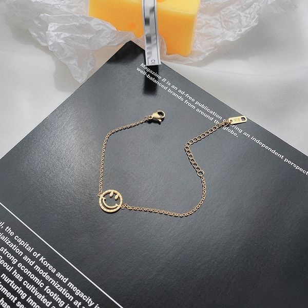 new fashion smiley face women korea simple design sense personalized versatile fashion net red string bracelet bracelet temperament jewelry, Golden;silver
new fashion smiley face women korea simple design sense personalized versatile fashion net red string bracelet bracelet temperament jewelry, Golden;silver