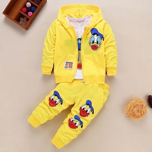 autumn baby girls boys clothes sets infant cotton suits coat+t shirt+pants 3pcs bebes menino tracksuit boy clothing set y200323, White
autumn baby girls boys clothes sets infant cotton suits coat+t shirt+pants 3pcs bebes menino tracksuit boy clothing set y200323, White