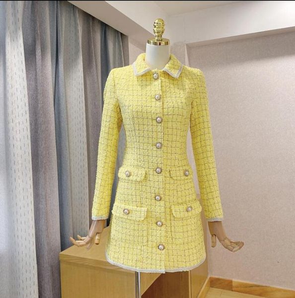 ladies temperament small fragrant wind yellow tweed coat women autumn winter pearls single-breasted slim woolen coat s3721, Black
ladies temperament small fragrant wind yellow tweed coat women autumn winter pearls single-breasted slim woolen coat s3721, Black