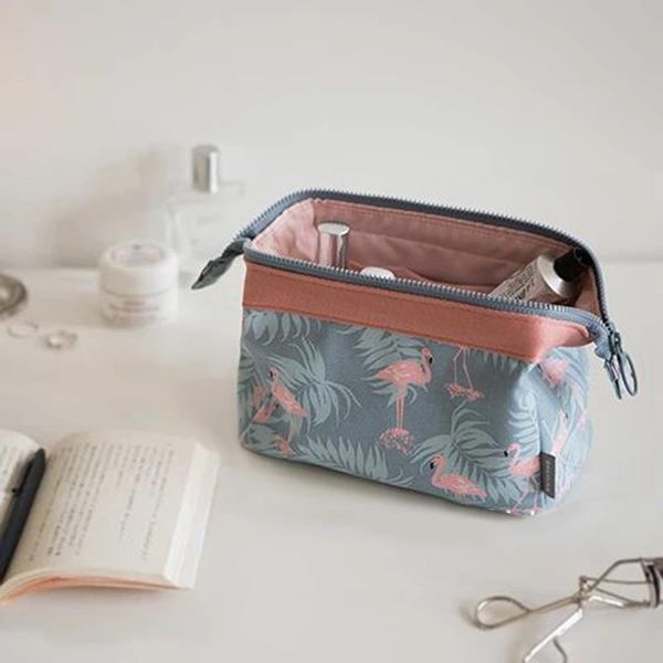 fashion small cosmetic bag printing small portable ladies handbags handheld simple portable cosmetics storage bag
fashion small cosmetic bag printing small portable ladies handbags handheld simple portable cosmetics storage bag