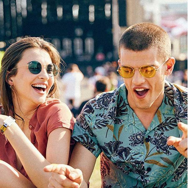 2020 new korean version round jelly color sunglasses transparent ocean sunglasses retro for men and women1, White;black
2020 new korean version round jelly color sunglasses transparent ocean sunglasses retro for men and women1, White;black