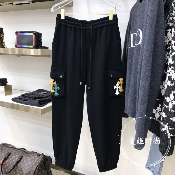 chromehearts crosin new overalls men's and women's stitched elastic leisure sports pants, Black
chromehearts crosin new overalls men's and women's stitched elastic leisure sports pants, Black