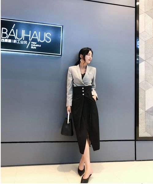 business suit fashion 2 piece set autumn office lady women's clothing and skirt loose year-old female costume, Gray
business suit fashion 2 piece set autumn office lady women's clothing and skirt loose year-old female costume, Gray