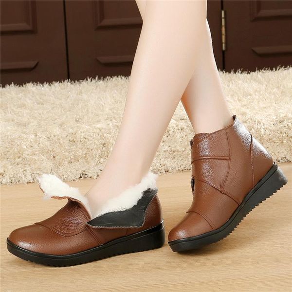 natural wool winter shoes women boots female genuine leather flat snow boots plus size woolen winter ankle, Black
natural wool winter shoes women boots female genuine leather flat snow boots plus size woolen winter ankle, Black