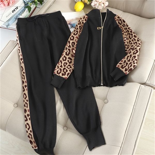 2021 new new casual knit sports suit female stitching cardigan shirt small fragrance two-piece 16qq, Gray
2021 new new casual knit sports suit female stitching cardigan shirt small fragrance two-piece 16qq, Gray