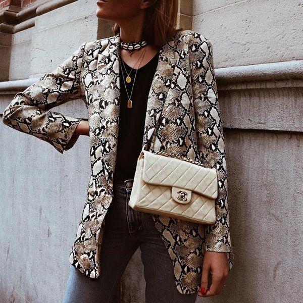 paris girl women england style snake print blazer pockets notched collar long sleeve coat female outerwear, White;black
paris girl women england style snake print blazer pockets notched collar long sleeve coat female outerwear, White;black