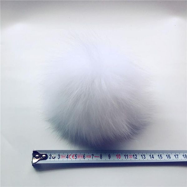 11pcs promotion 100% real raccoon fur pom pom 15cm winter skullies beanies hats/cap/bags/key natural fur pompoms sqcrav, Black;white
11pcs promotion 100% real raccoon fur pom pom 15cm winter skullies beanies hats/cap/bags/key natural fur pompoms sqcrav, Black;white