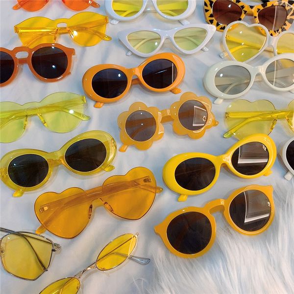 lwind german technical yellow: ins jelly, japanese and korean street shooting summer color film sunglasses m, White;black
lwind german technical yellow: ins jelly, japanese and korean street shooting summer color film sunglasses m, White;black