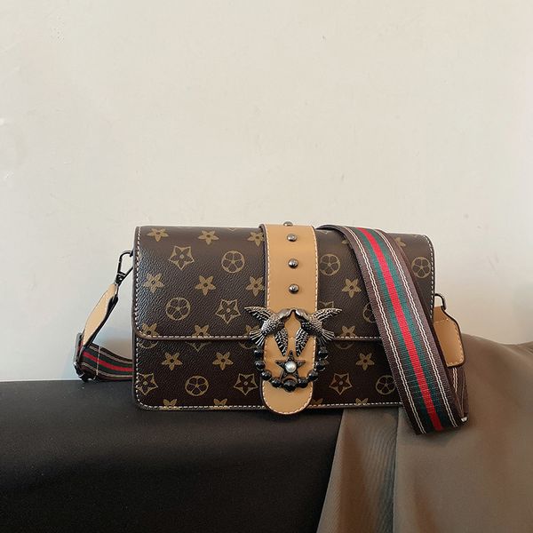 luxury brand lady crossbody designer handbag dress ladies baguette bag luxurious bag female flip leather messenger bag wristlet wallet bags
luxury brand lady crossbody designer handbag dress ladies baguette bag luxurious bag female flip leather messenger bag wristlet wallet bags