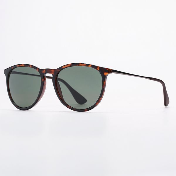 womens mens fashion sunglasses polarized sunglass driving sun glasses eyeware uv protection lenses des lunettes de soleil with retail leathe, White;black
womens mens fashion sunglasses polarized sunglass driving sun glasses eyeware uv protection lenses des lunettes de soleil with retail leathe, White;black