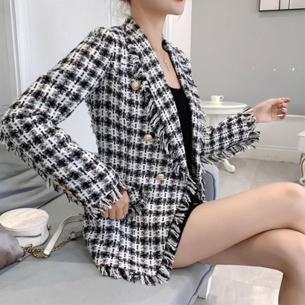 2020 new autumn winter womens short jacket fashion beads double breasted tassel outerwear female elegant slim fit tweed coat, Black;brown
2020 new autumn winter womens short jacket fashion beads double breasted tassel outerwear female elegant slim fit tweed coat, Black;brown