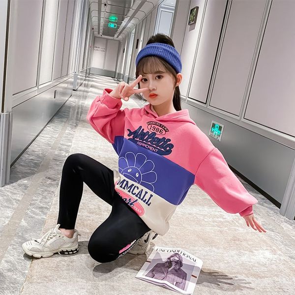 Girls, sweaters, autumn, winter, 2020, new Korean children's wear, big children's baby, generosine plus velvet, Blue
Girls, sweaters, autumn, winter, 2020, new Korean children's wear, big children's baby, generosine plus velvet, Blue