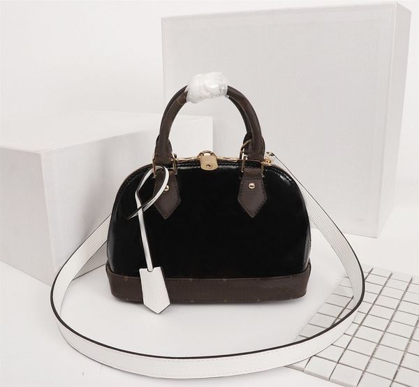 original designer luxury handbags purses montaigne bag women tote brand letter embossing genuine leather shoulder bags#53152
original designer luxury handbags purses montaigne bag women tote brand letter embossing genuine leather shoulder bags#53152