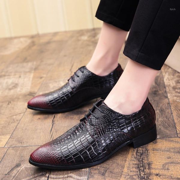 dress shoes goodrssonclassic italian man flats wedding men's pointed toe crocodile pattern loafers men shoesherenschoenen1, Black
dress shoes goodrssonclassic italian man flats wedding men's pointed toe crocodile pattern loafers men shoesherenschoenen1, Black
