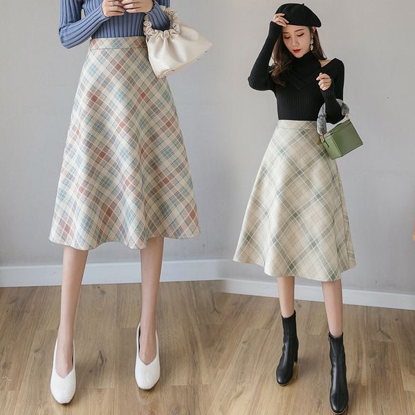 2021 new autumn winter elegant women vintage plaid woolen midi skirts high waist retro female a-line office lady skirt kvxw, Black
2021 new autumn winter elegant women vintage plaid woolen midi skirts high waist retro female a-line office lady skirt kvxw, Black