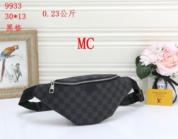 ready stock men's and women's diagonal bag classic fashion one shoulder chest bag leather letter printed shoulder bag 9933, Black;red
ready stock men's and women's diagonal bag classic fashion one shoulder chest bag leather letter printed shoulder bag 9933, Black;red