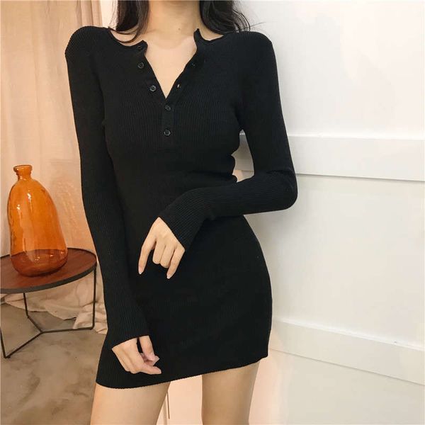 fall / winter 2020 chest button up tight long sleeve knitted skirt for women with thin underlay dress, Black;gray
fall / winter 2020 chest button up tight long sleeve knitted skirt for women with thin underlay dress, Black;gray