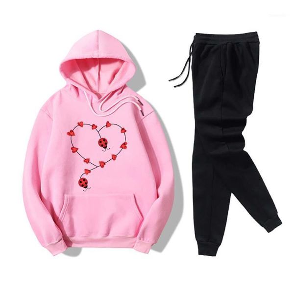 running sets 2piece women sport suit casual heart printed hoodies and drawstring pants tracksuit set baggy workout clothes for lady1, Black;blue
running sets 2piece women sport suit casual heart printed hoodies and drawstring pants tracksuit set baggy workout clothes for lady1, Black;blue