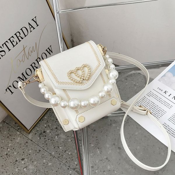 2020 новой мода pearl небольшая площадь wanghong любовь жемчужной портативные женщин универсальной маленького квадрат б заклепка одного плеч
2020 новой мода pearl небольшая площадь wanghong любовь жемчужной портативные женщин универсальной маленького квадрат б заклепка одного плеч
