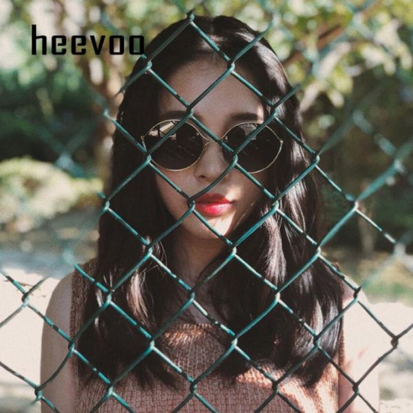 round oversized sunglasses oval brand design fashion trendy metal sun glasses gradient sol gafas oculos eyewear clear resin, White;black
round oversized sunglasses oval brand design fashion trendy metal sun glasses gradient sol gafas oculos eyewear clear resin, White;black