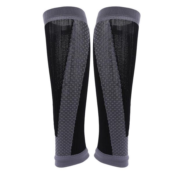 1pair new shin guards soccer football protective leg calf compression sleeves cycling running sports safety knee-pads shinguards, Black;gray
1pair new shin guards soccer football protective leg calf compression sleeves cycling running sports safety knee-pads shinguards, Black;gray