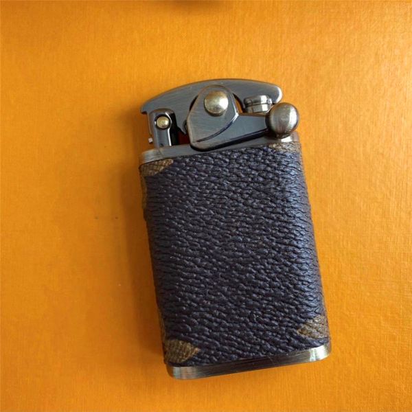 livi leather kerosene lighter collectable wind proof pure copper thin fuel compact key chain petrol grinding wheel lighters outdoor tools ch
livi leather kerosene lighter collectable wind proof pure copper thin fuel compact key chain petrol grinding wheel lighters outdoor tools ch