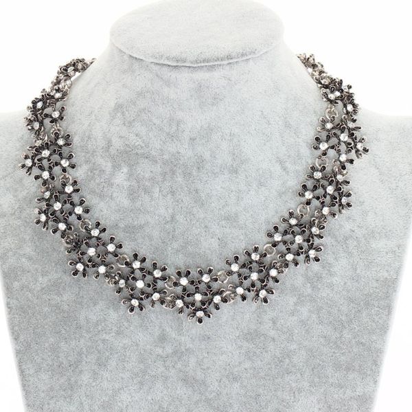 vintage maxi colar necklaces for women elegant necklace & pendant crystal statement bib choker necklaces wedding accessoires, Golden;silver
vintage maxi colar necklaces for women elegant necklace & pendant crystal statement bib choker necklaces wedding accessoires, Golden;silver