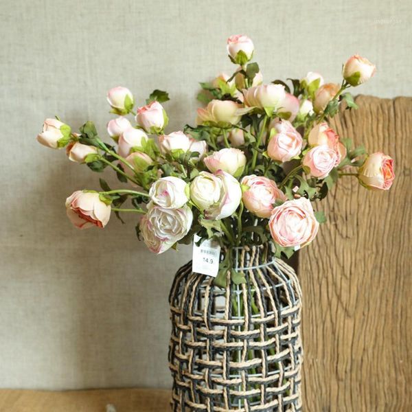 1pcs 5head ins in sauce ranunculus artificial flower green plant decoration wedding decorations wind1
1pcs 5head ins in sauce ranunculus artificial flower green plant decoration wedding decorations wind1