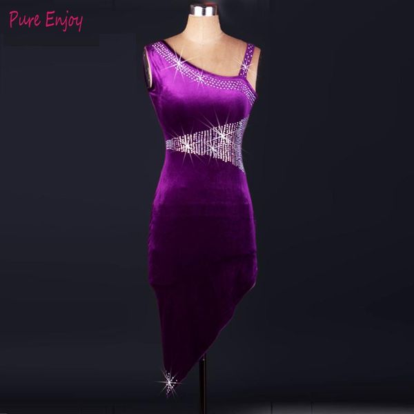 stage wear luxury diamond latin dance dress women dancing performance competition clothes sleeveless rumba costumes, Black;red
stage wear luxury diamond latin dance dress women dancing performance competition clothes sleeveless rumba costumes, Black;red