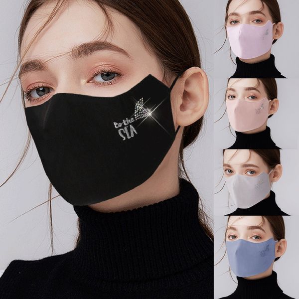 new diamond 1pc christmas masks printing fashion breathable protection face cover reuse washable mask
new diamond 1pc christmas masks printing fashion breathable protection face cover reuse washable mask