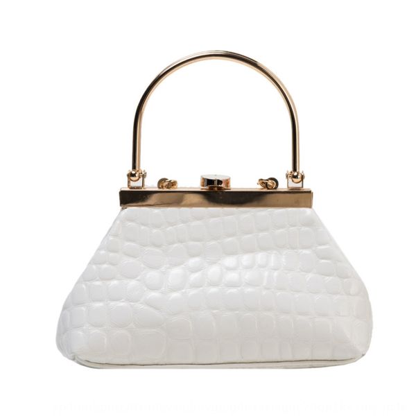 summer for women 2020 new bright shoulder small bagstone pattern clip mouth portable small bag fashionable foreign style shoulder messenger
summer for women 2020 new bright shoulder small bagstone pattern clip mouth portable small bag fashionable foreign style shoulder messenger