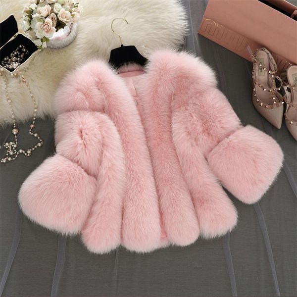 2020 winter women fashion short faux fur coats plus size 4xl female party warm thick elegant fake fur jackets outwear x71, Black
2020 winter women fashion short faux fur coats plus size 4xl female party warm thick elegant fake fur jackets outwear x71, Black