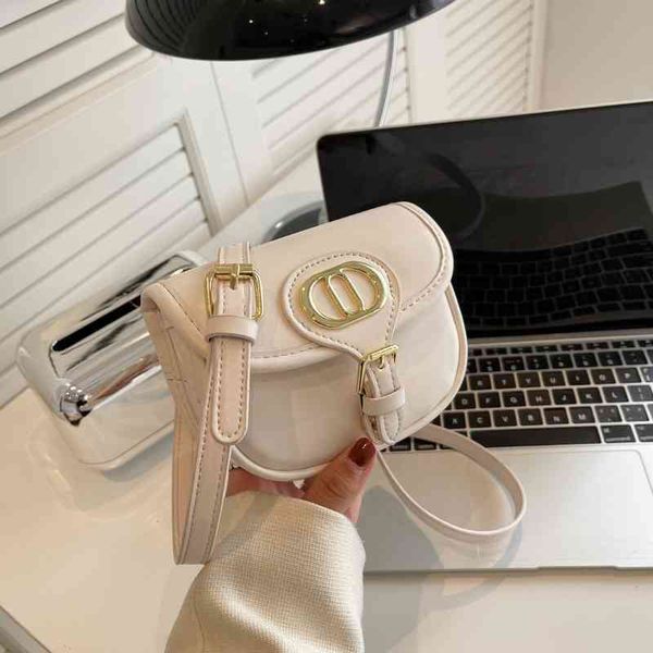 2022 factory wholesale small fashion mobile phone ins semi-circular simple single shoulder messenger women's bag
2022 factory wholesale small fashion mobile phone ins semi-circular simple single shoulder messenger women's bag