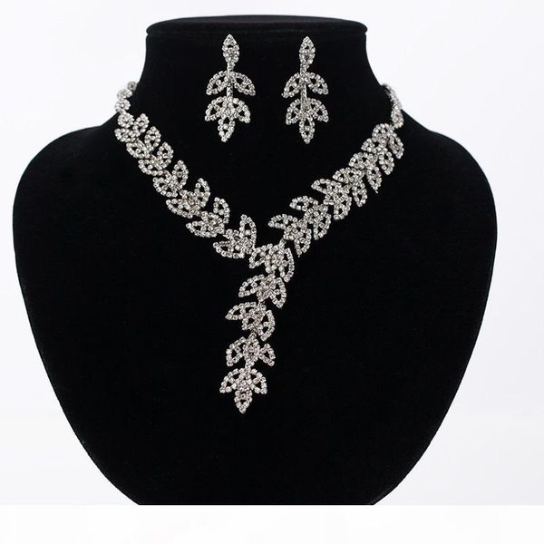 accessories wholesale silver color crystal bridal jewelry sets wedding jewelry earrings bracelet necklace sets
accessories wholesale silver color crystal bridal jewelry sets wedding jewelry earrings bracelet necklace sets
