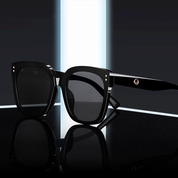 Caponi Retro Gentle Sun Glasses Vintage Dark Shades Nylon Lenses Defend Uv Ray 2020 New Square Sunglasses for Men Cp7453
Caponi Retro Gentle Sun Glasses Vintage Dark Shades Nylon Lenses Defend Uv Ray 2020 New Square Sunglasses for Men Cp7453