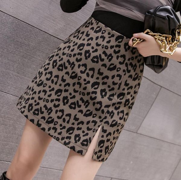 2021 autumn new leopard fashions women high waist split a-line hip skirt p1769 w7mq, Black
2021 autumn new leopard fashions women high waist split a-line hip skirt p1769 w7mq, Black
