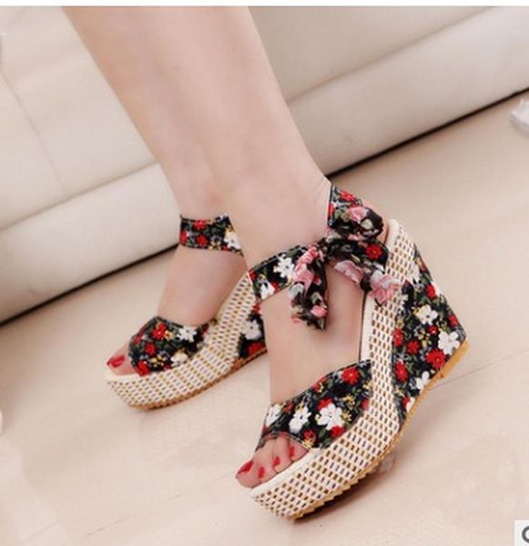ladies sandals summer casual sandals 2020new style fashion print lace ribbons women wedges platform high heel shoes, Black
ladies sandals summer casual sandals 2020new style fashion print lace ribbons women wedges platform high heel shoes, Black
