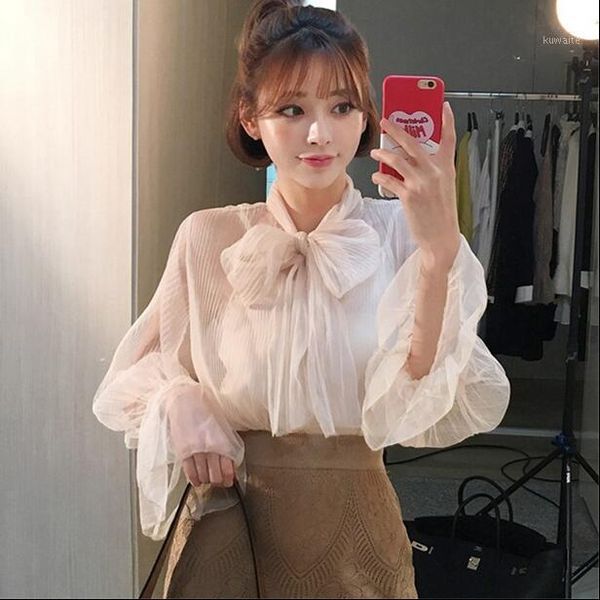 2020 spring summer women blouse see through bow tie mesh white lace shirts korean elegant cute sweet women shirt df2551
2020 spring summer women blouse see through bow tie mesh white lace shirts korean elegant cute sweet women shirt df2551