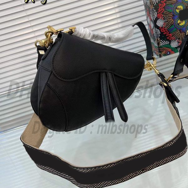 shoulder bags fashion womens crossbody m luxurys designers handbags ladies classic messenger lock printing bag purse 2022 wallets totes hand
shoulder bags fashion womens crossbody m luxurys designers handbags ladies classic messenger lock printing bag purse 2022 wallets totes hand