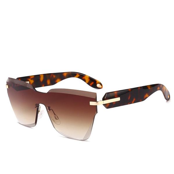 chuzici oversized frame shield sunglasses men's integrated mirror-sealed crystal cut glasses trendy women, White;black
chuzici oversized frame shield sunglasses men's integrated mirror-sealed crystal cut glasses trendy women, White;black