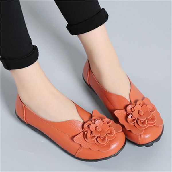 fashion 2021 new ballet women leather genuine moccasins non-slip from women's mothers shoes 9vol, Black
fashion 2021 new ballet women leather genuine moccasins non-slip from women's mothers shoes 9vol, Black