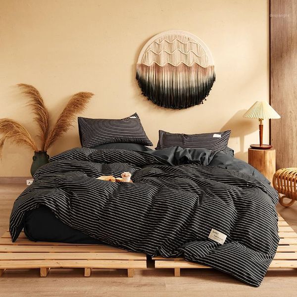 4pcs black striped bedding set printed bed sheet flat sheet bed skirt spread cover quilt cover king twin size1
4pcs black striped bedding set printed bed sheet flat sheet bed skirt spread cover quilt cover king twin size1